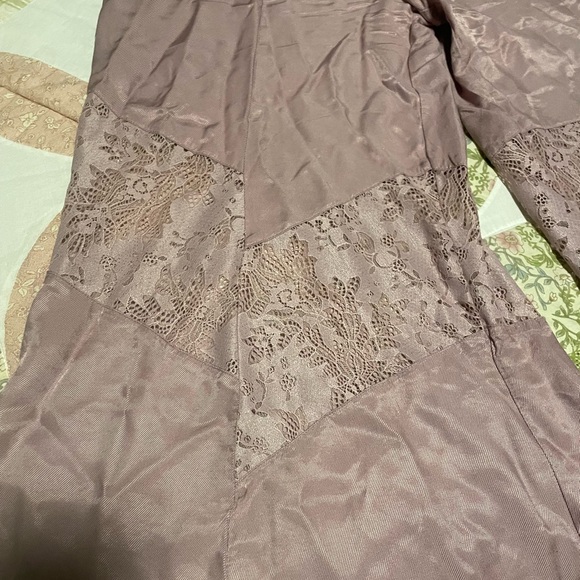Anthropologie Mauve Sikly Plazo Pants  SIZE 2. LIKE NEW - Picture 3 of 5